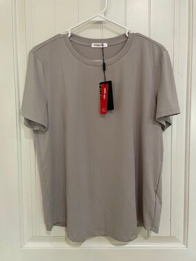 Pinspark light gray large 40SPF sun protection Tshirt NWT